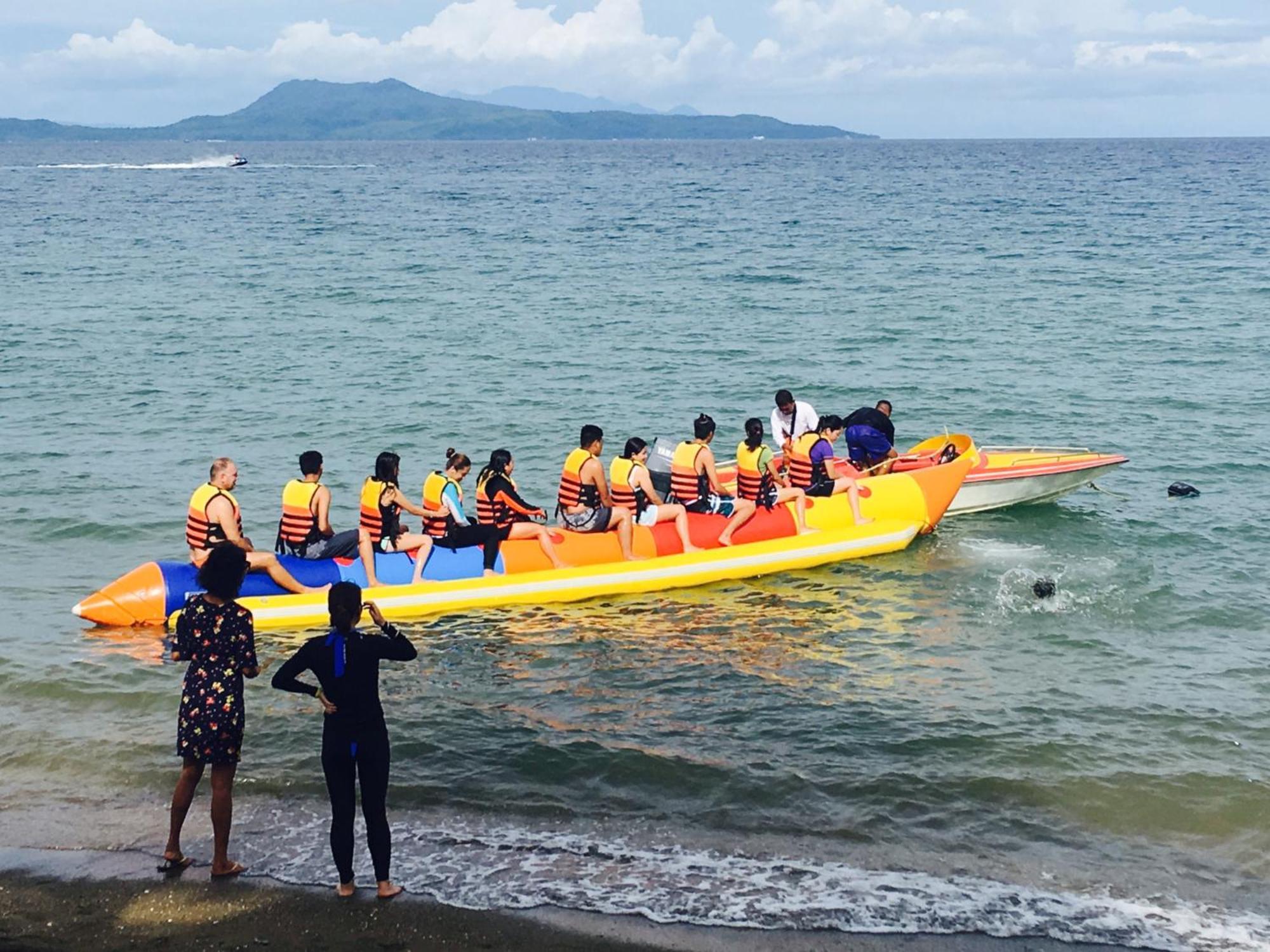 Badladz Beach And Dive Resort Puerto Galera Buitenkant foto