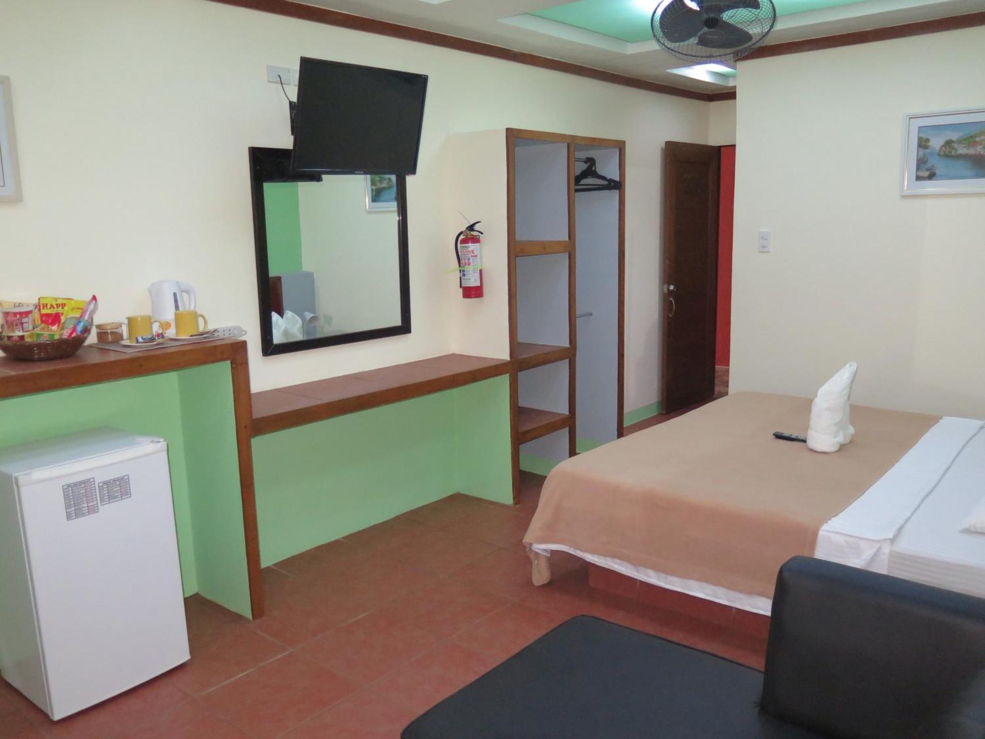 Badladz Beach And Dive Resort Puerto Galera Kamer foto
