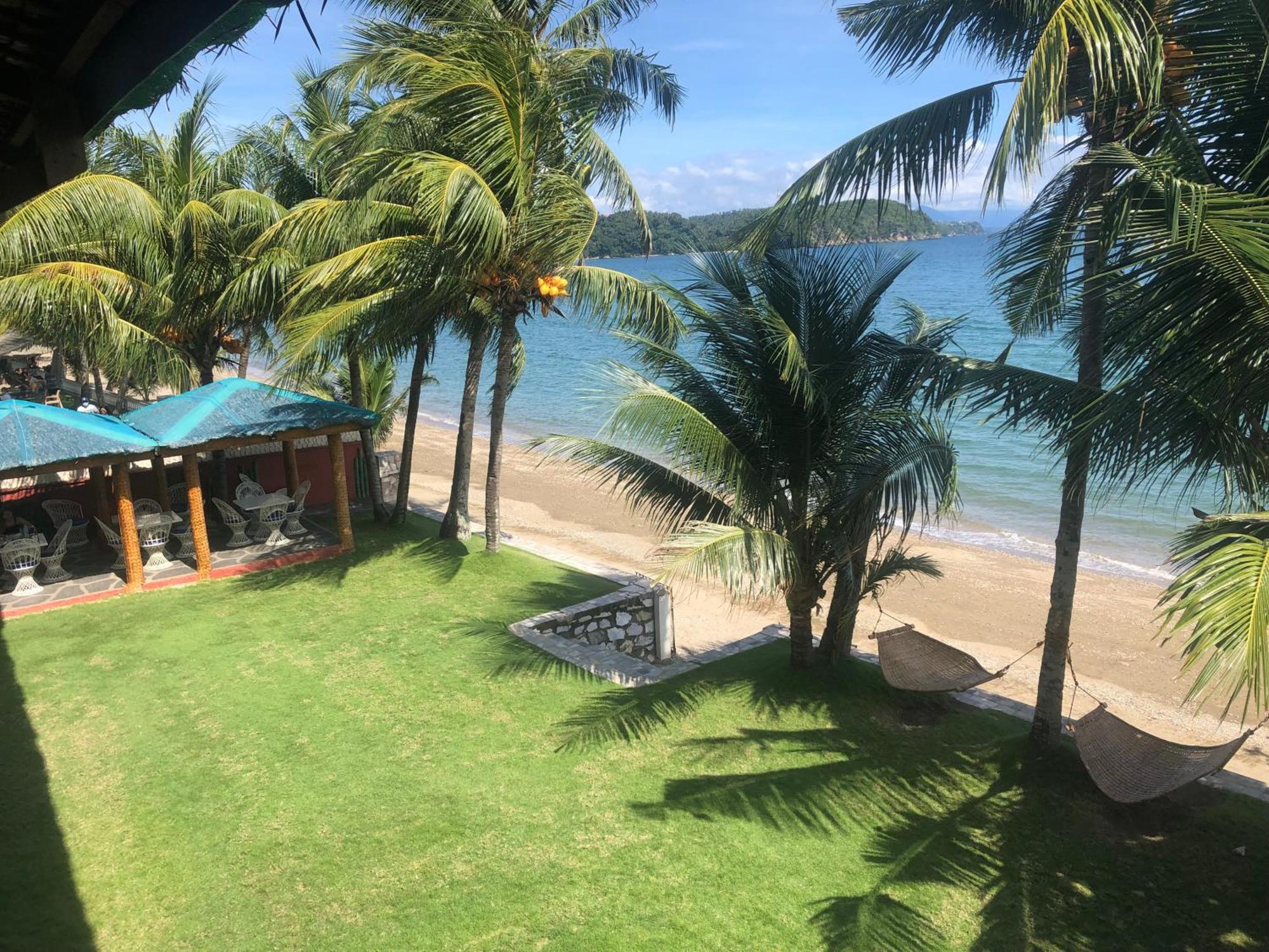 Badladz Beach And Dive Resort Puerto Galera Buitenkant foto